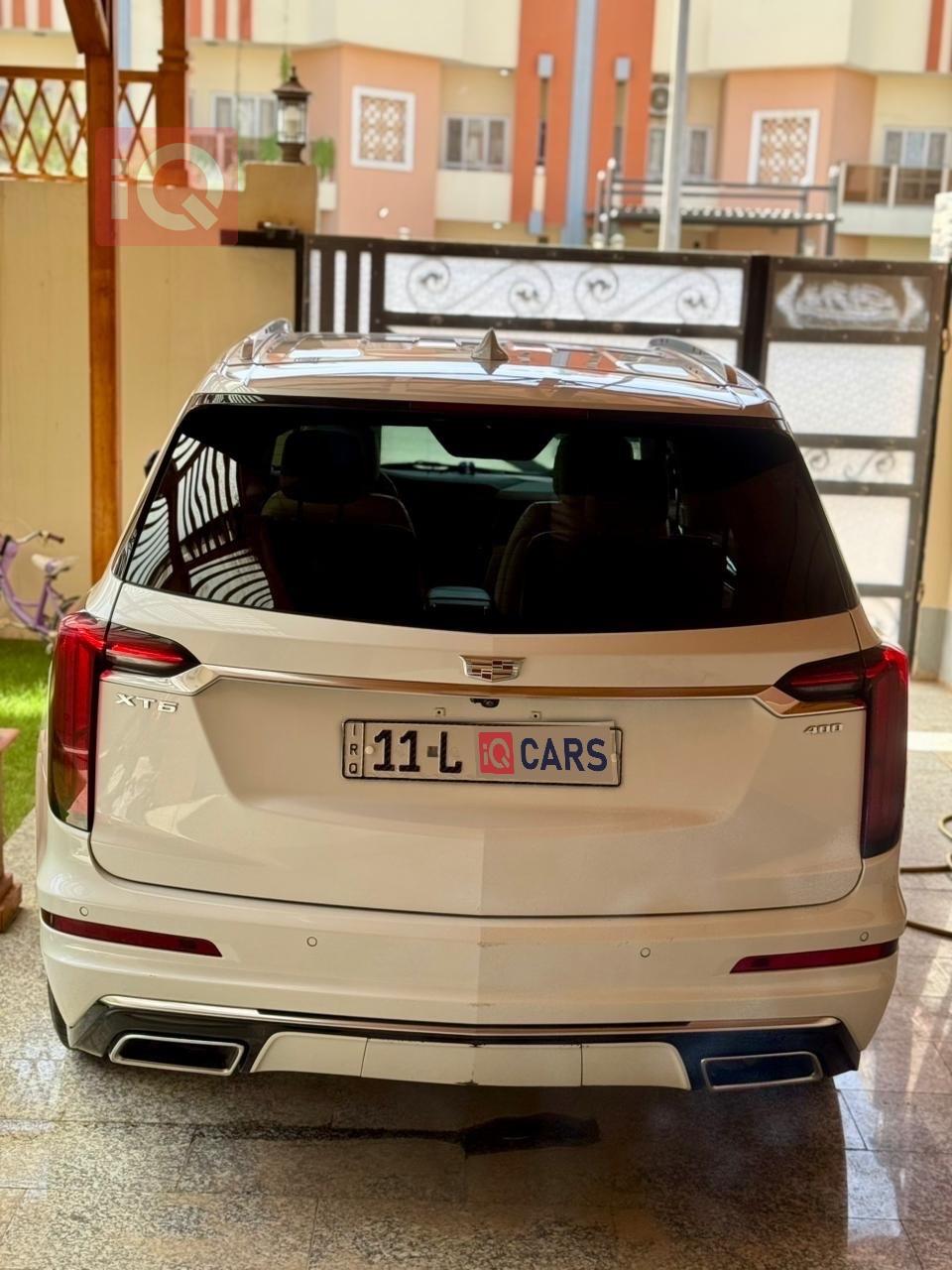 Cadillac XT6
